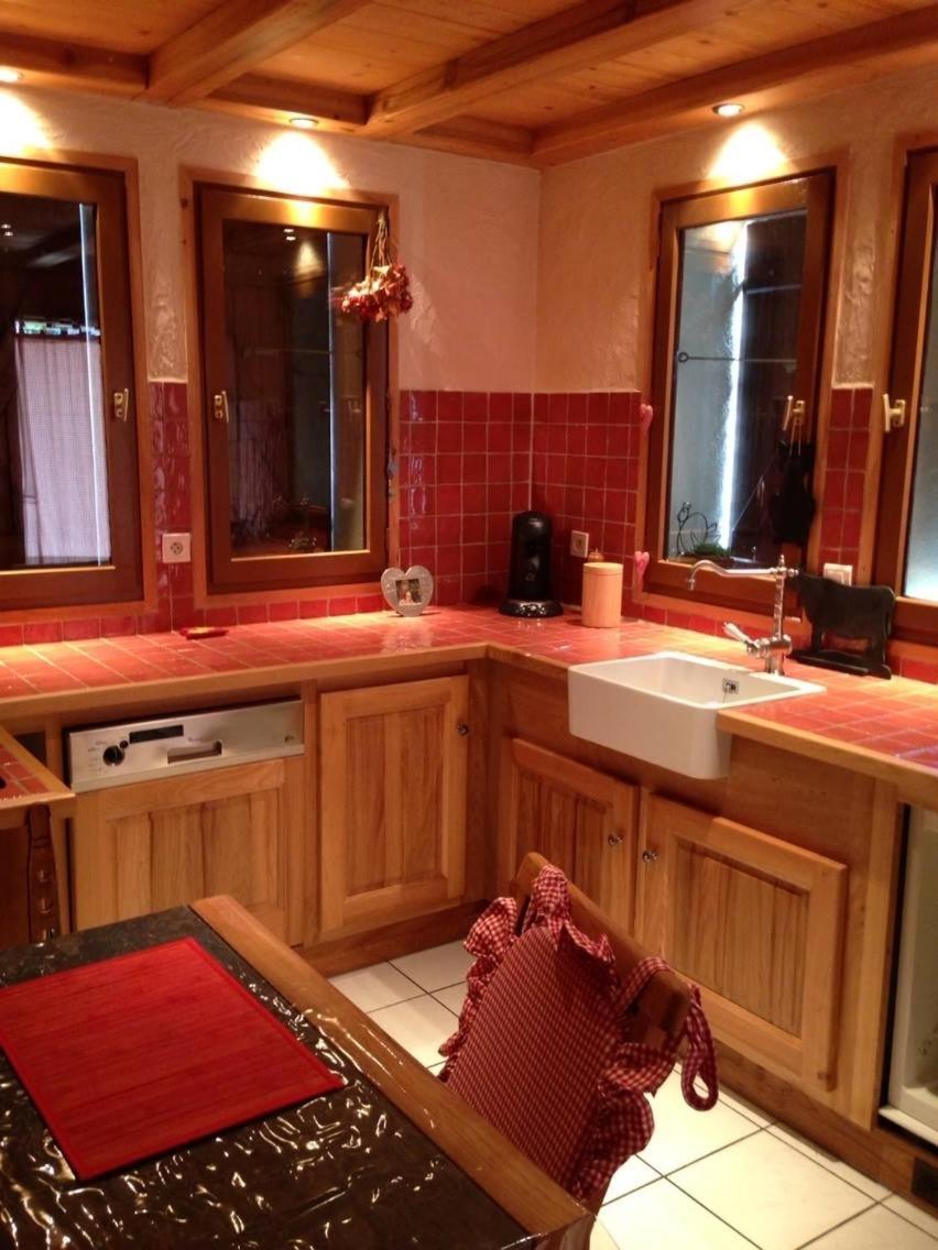 Alpen Roc Hotel Morzine Bilik gambar